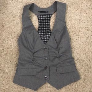 Maurices vest